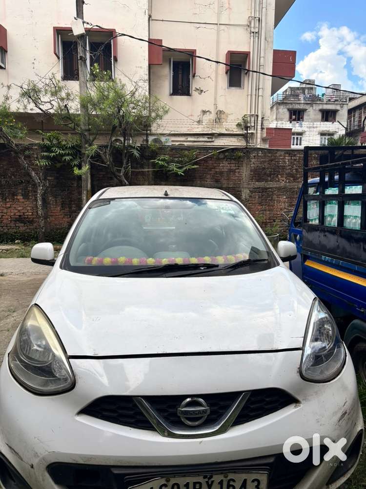 Nissan Car 2016 Drive
