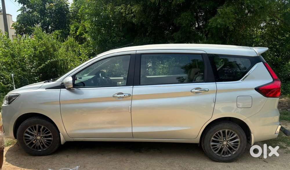Maruti Suzuki Ertiga Zxi+ 2021/22regd