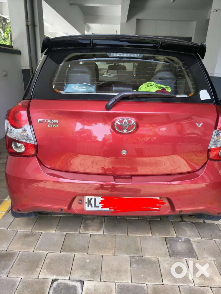 Toyota Etios Liva V Dual Tone Limited Edition 2017 Petrol
