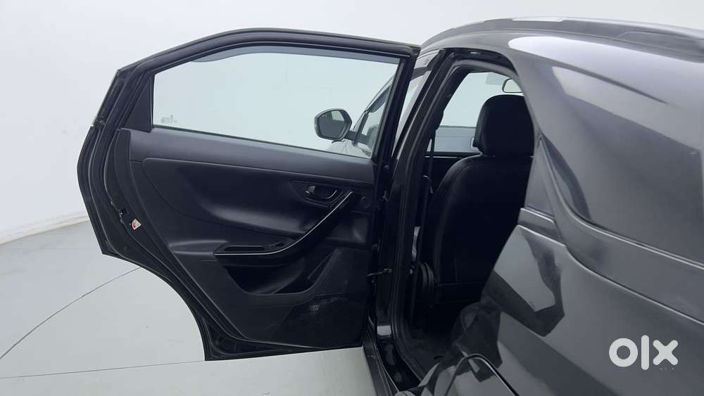 Tata Nexon 1.2 Revotron Xz Plus (l) Dark Edition, 2023, Petrol