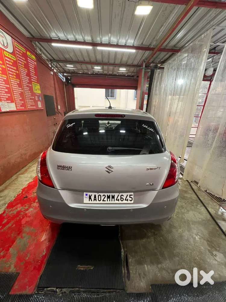 Swift Maruti Suzuki 2017. Show Room With Histry