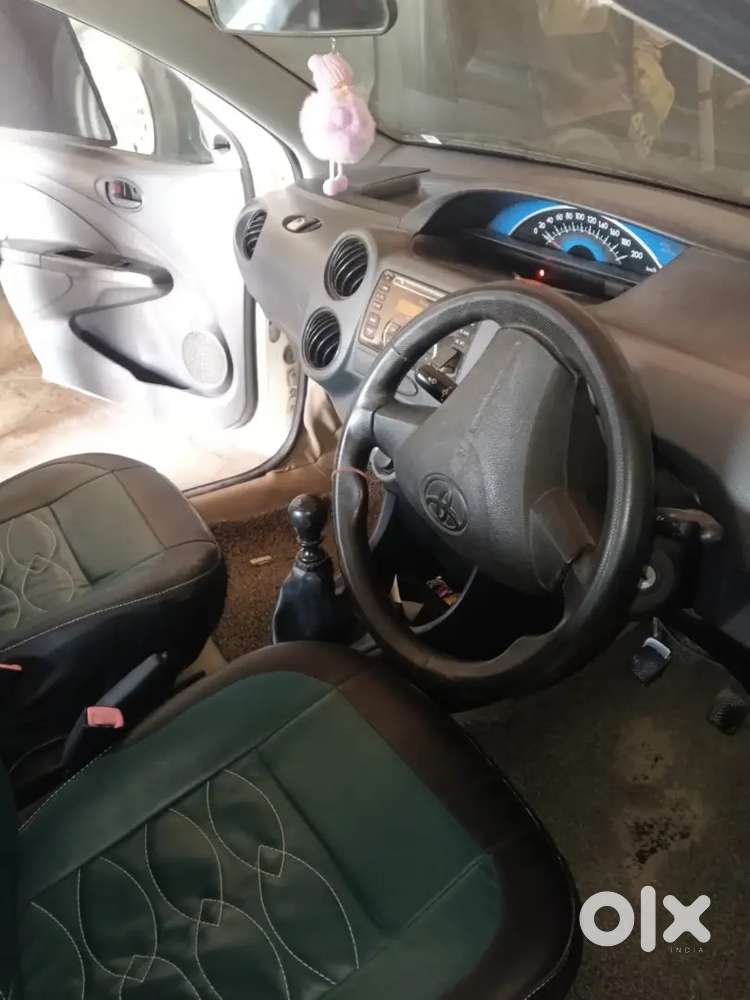 Toyota Etios Liva 2014 Diesel 100500 Km Driven