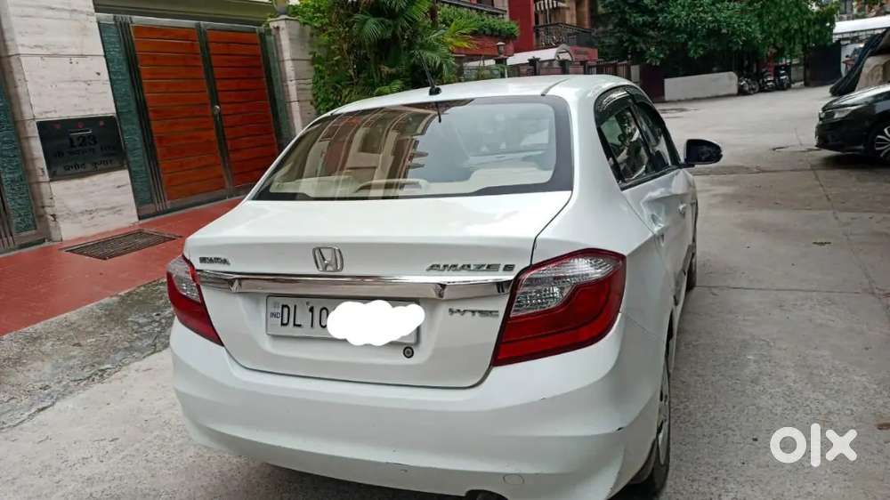 Honda Amaze 2018 With Cng On Paper And Reverse Camera
