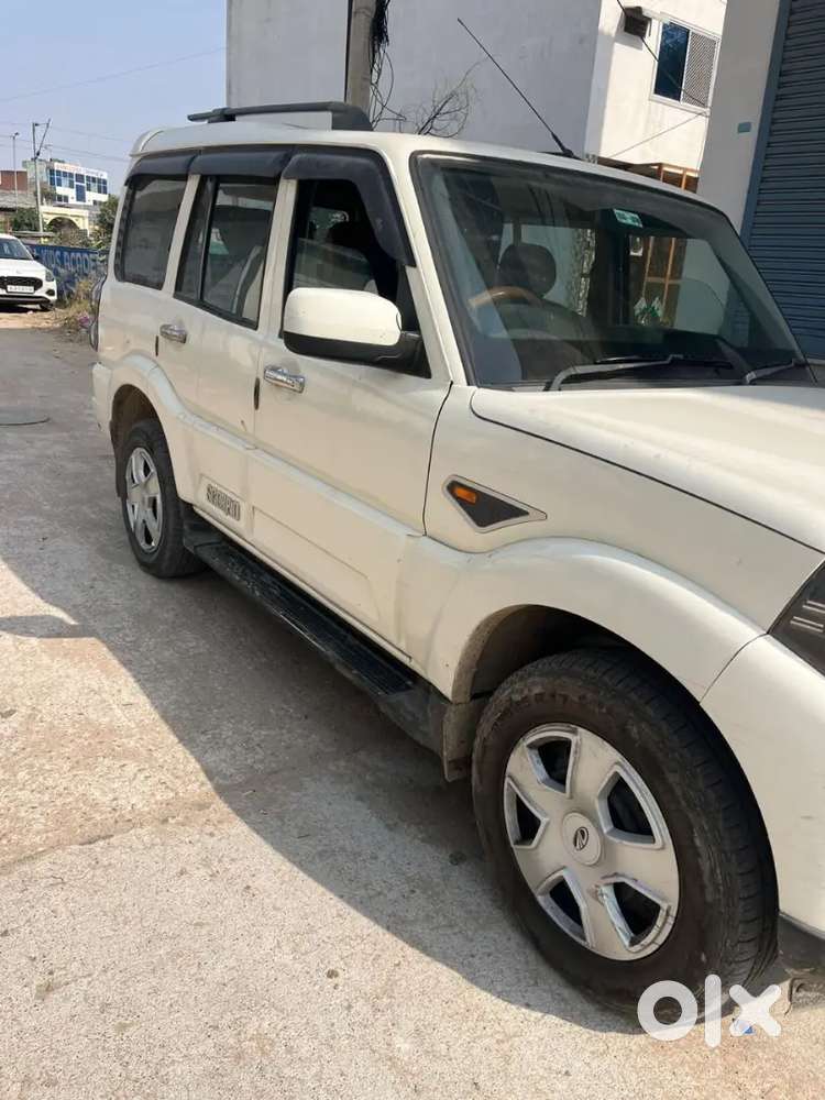 Mahindra Scorpio Classic 2015 Diesel 148000 Km Driven