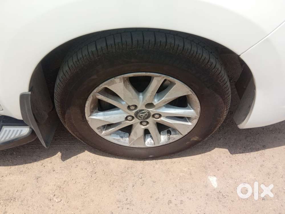 Toyota Innova Crysta 2.4 G Mt 7 Str, 2019, Diesel