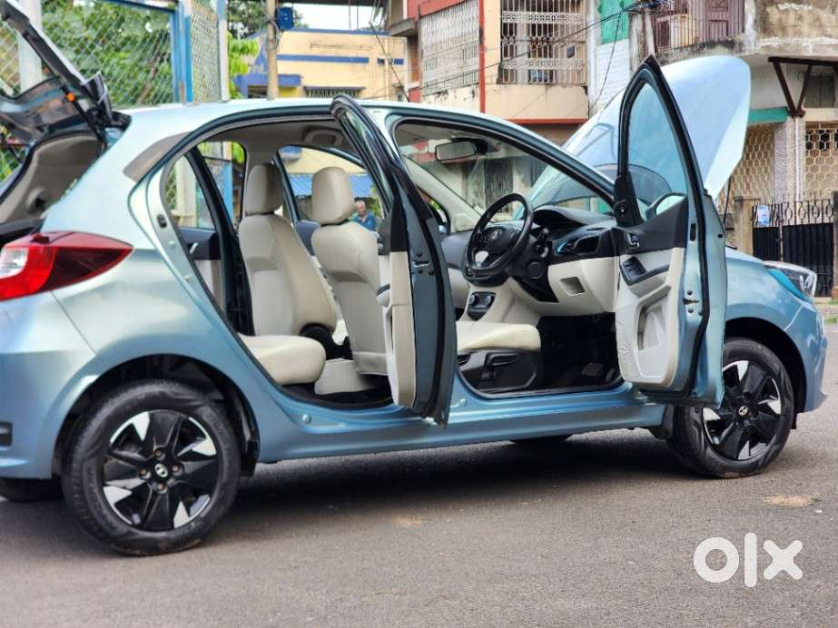 Tata Tiago Ev Xz Plus Tech Lux Long Range Fast Charger, 2023, Electr..