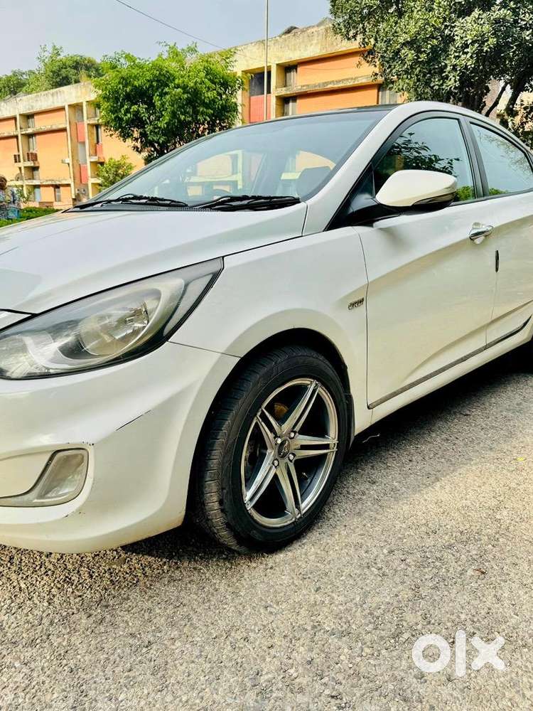 Hyundai Car Diesel 2012