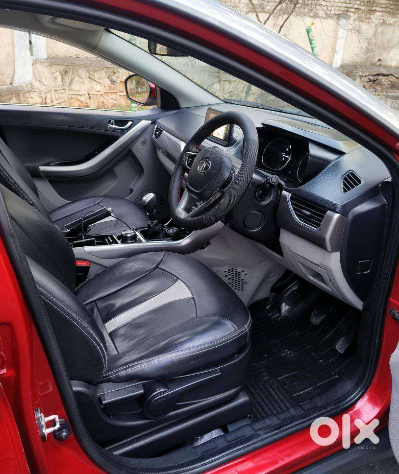 Tata Nexon 1.2 Revotron Xz Plus, 2017, Petrol