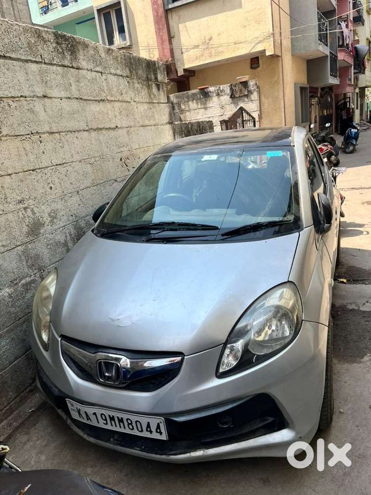 Honda Brio 2013 Petrol Well Maintained