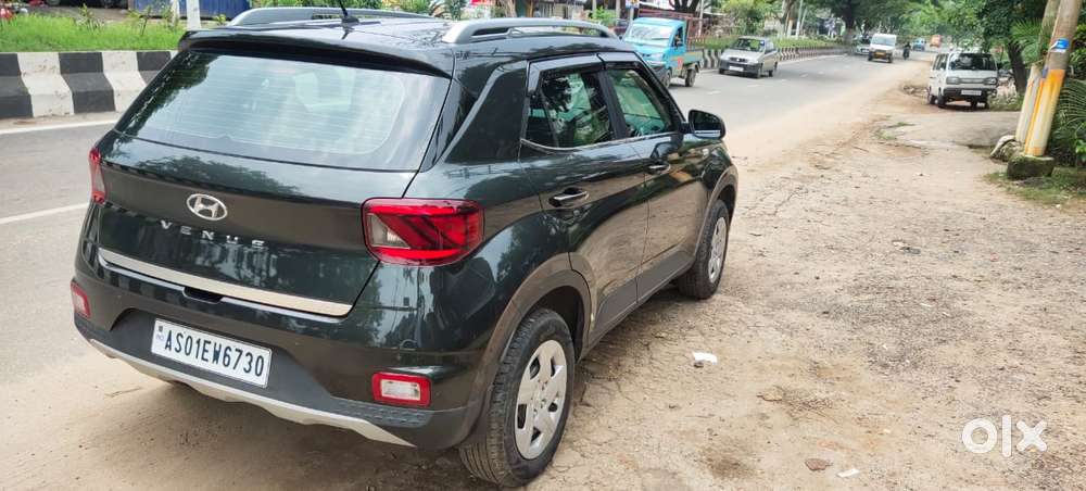 Hyundai Venue S 1.2 Petrol, 2021, Petrol