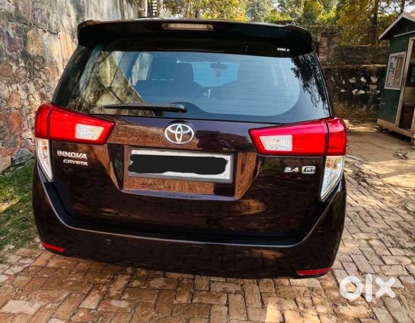 Toyota Innova Crysta 2.4 G Mt, 2018, Diesel