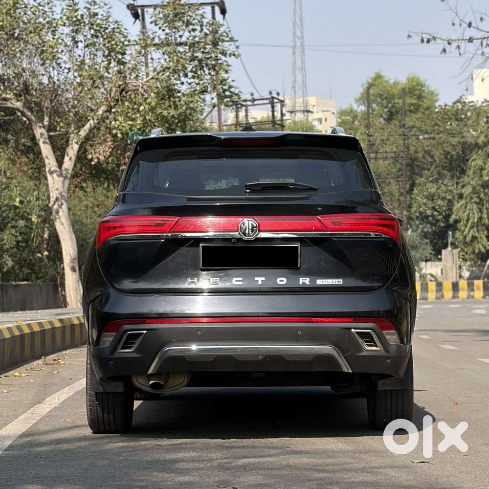 Mg Hector Plus Sharp Pro 1.5 Turbo Petrol Cvt 6 Str, 2023, Petrol