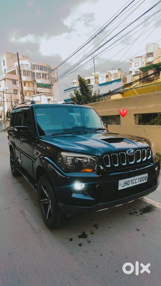 Mahindra Scorpio S10 Diesel 2017