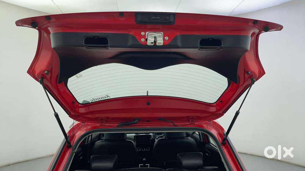 Maruti Suzuki Swift Amt Zxi, 2022, Petrol
