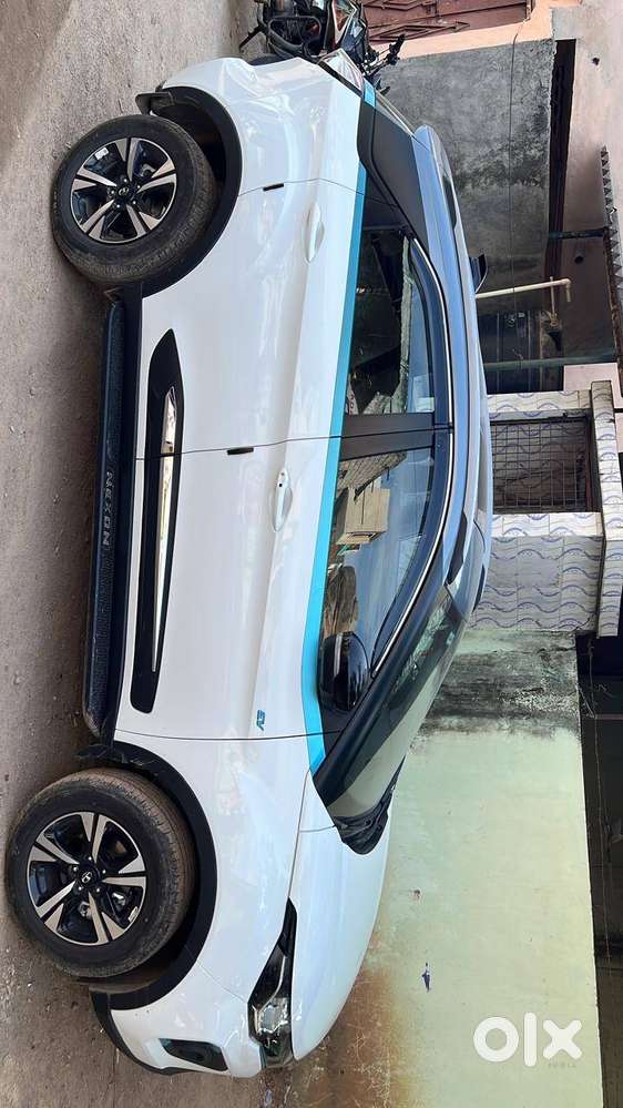 Tata Nexon Ev Max 2022 Electric Well Maintained