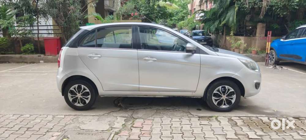 Tata Bolt Revotron Xt, 2015, Petrol