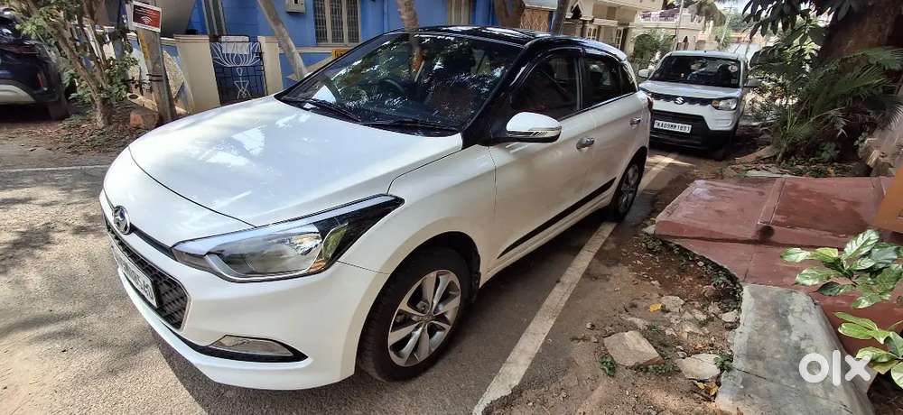 Hyundai Elite I20 2018 Dual Tone, Petrol, Well Maintained