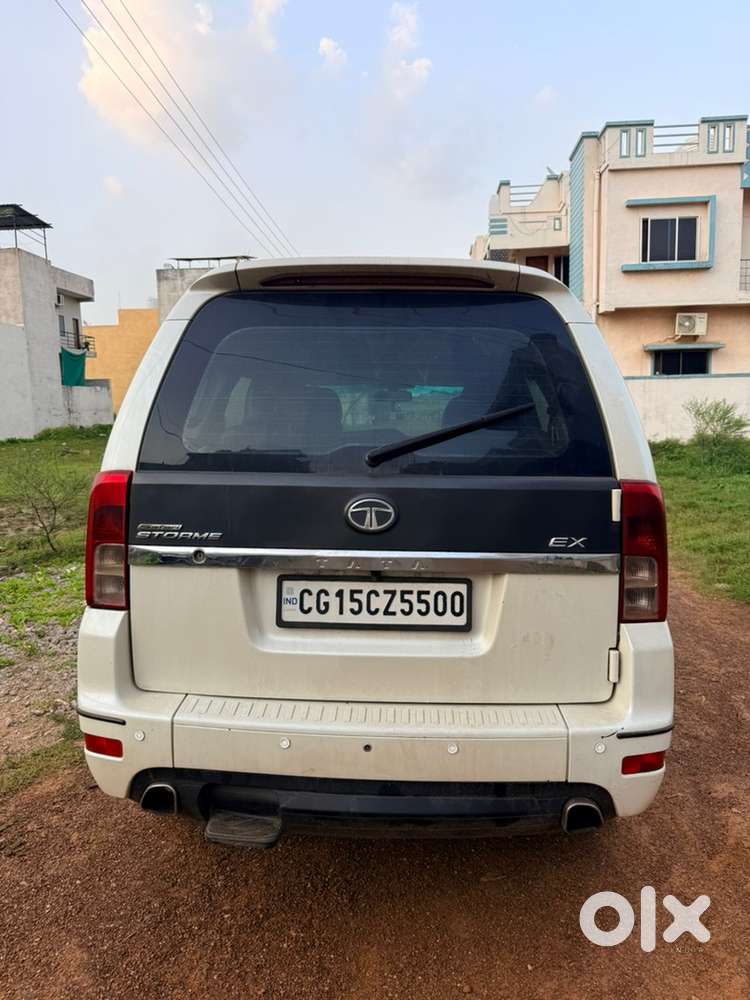 2016 Tata Safari Storme