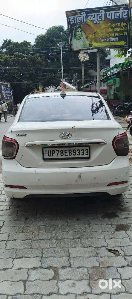 Hyundai Xcent Petrol Sx 25/11/2015