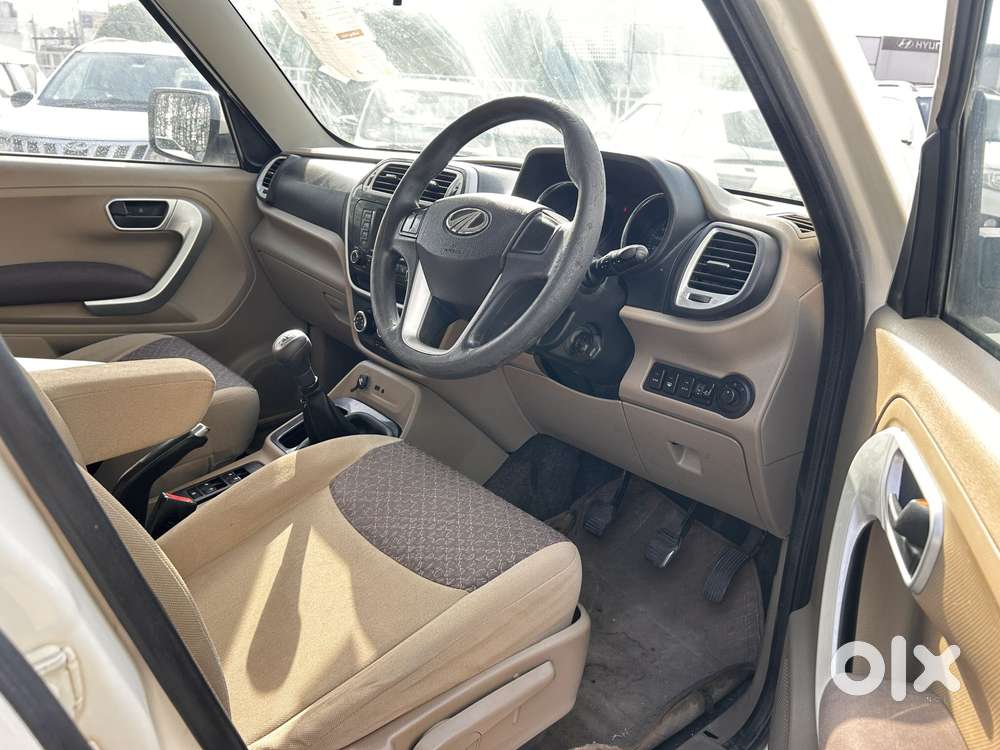Mahindra Tuv 300 Mhawk100 T8, 2015, Diesel