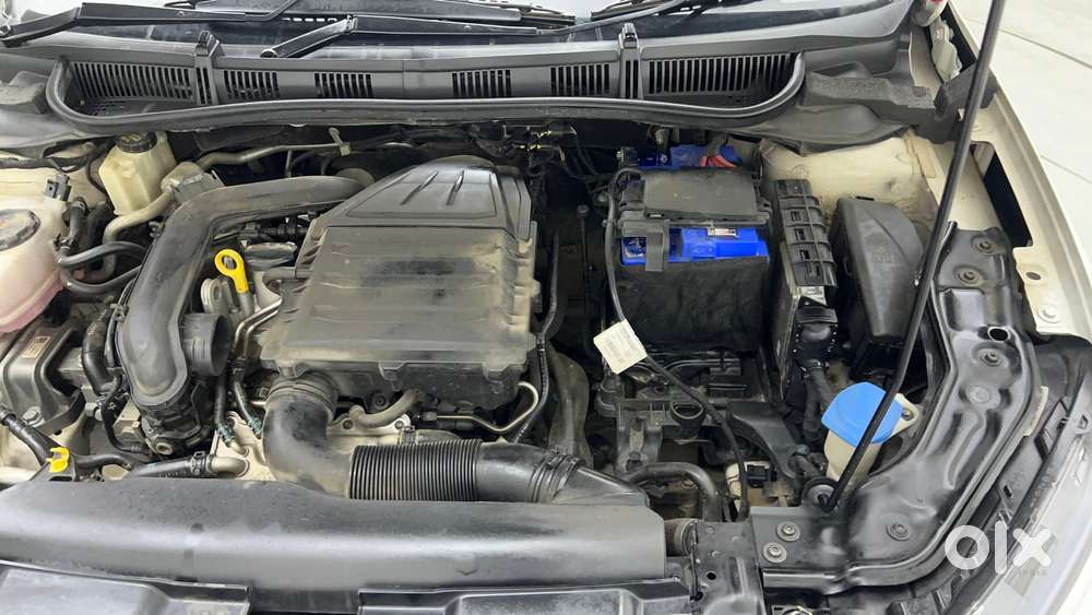 Volkswagen Virtus Highline Plus 1.0 Tsi At, 2022, Petrol