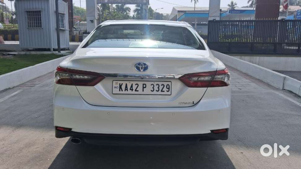 Toyota Camry Hybrid, 2024, Petrol
