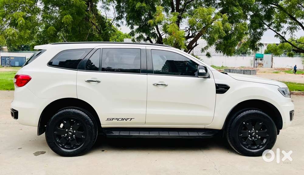 Ford Endeavour Titanium Plus 4x4, 2021, Diesel