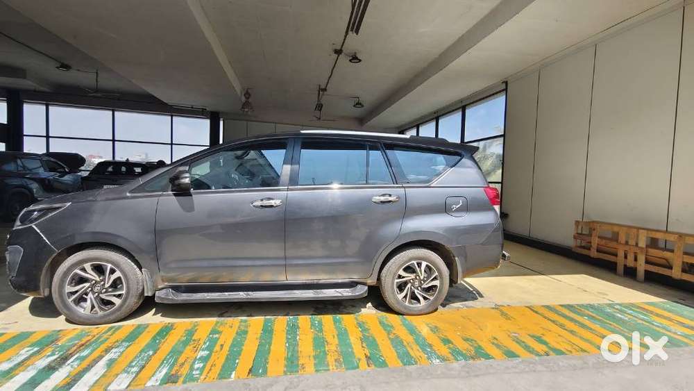 Toyota Innova Crysta 2.4 V, 2022, Diesel