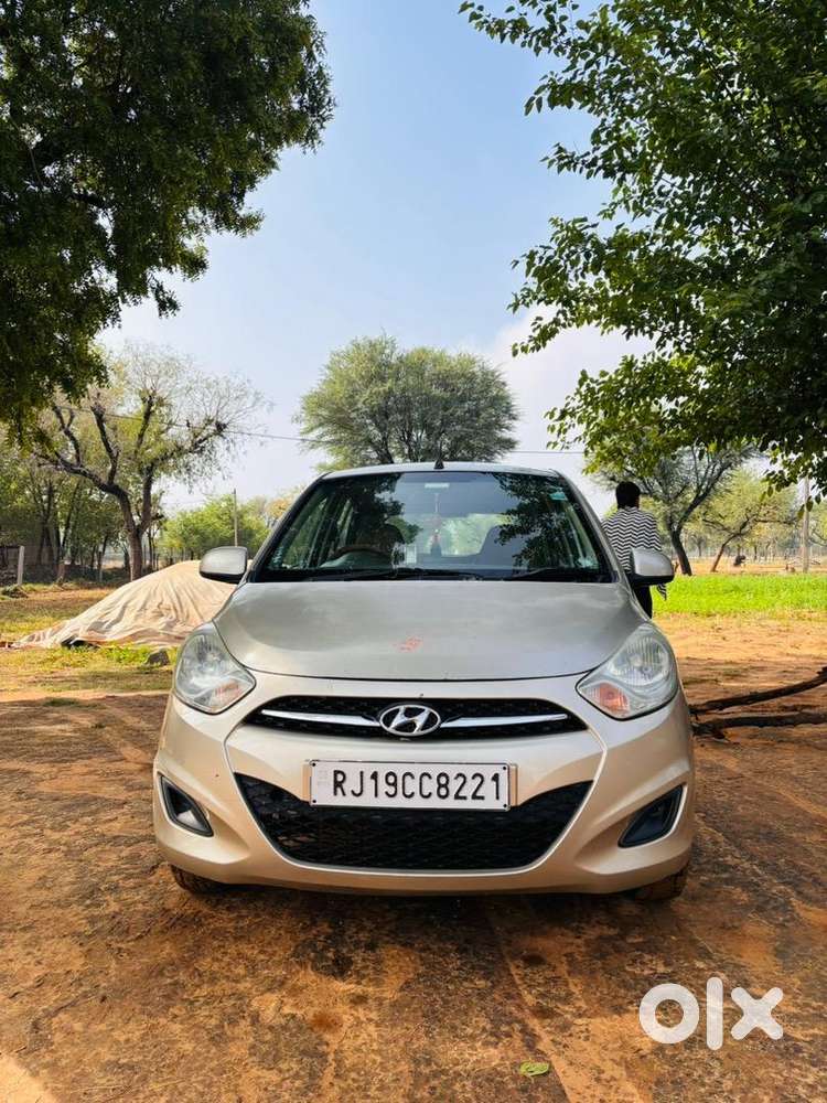 Hyundai Petrol Car 2012