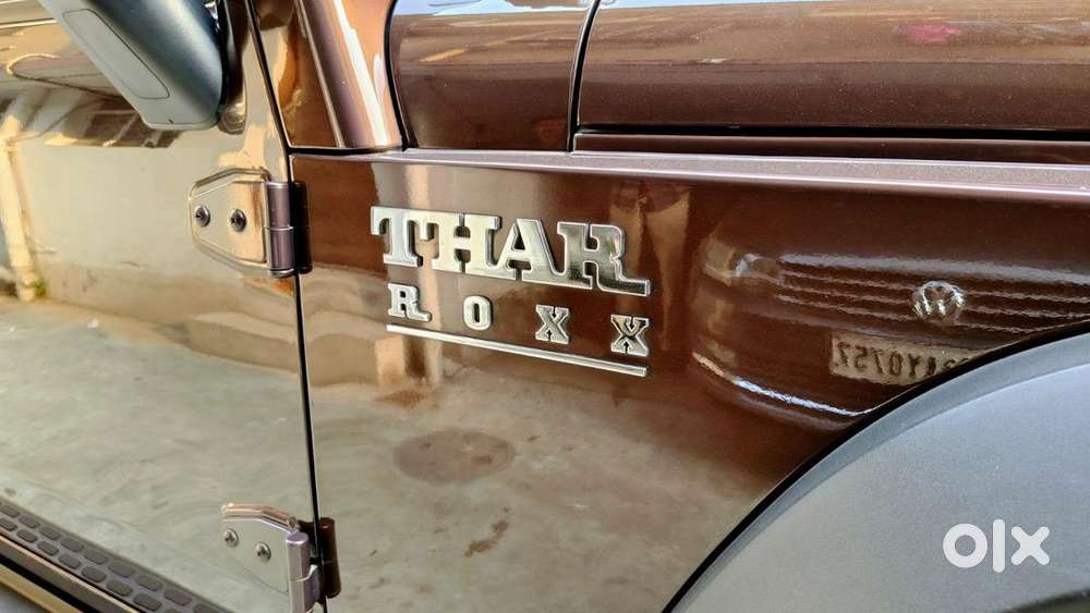 Mahindra Thar Roxx Diesel Automatic ₹5l Accesories Showroom Condition