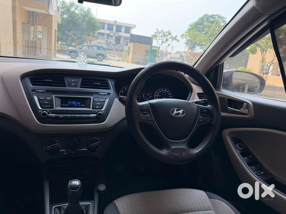 Hyundai Elite I20 Cng & Hybrids Well Maintained