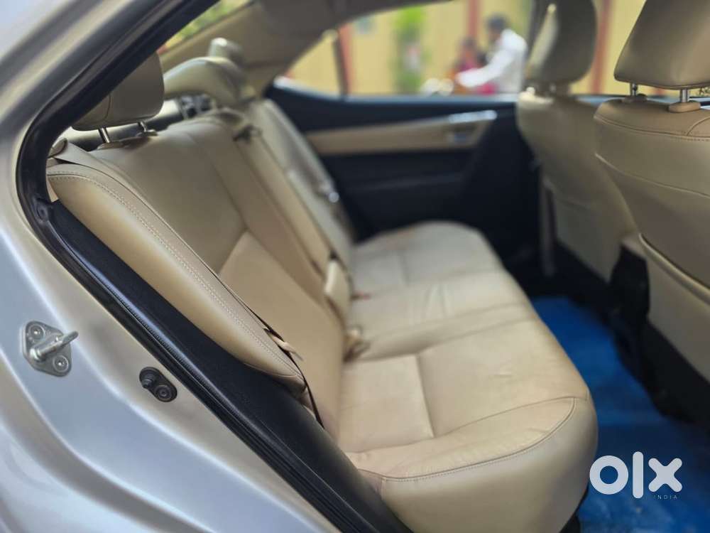 Toyota Corolla Altis Vl At, 2014, Petrol