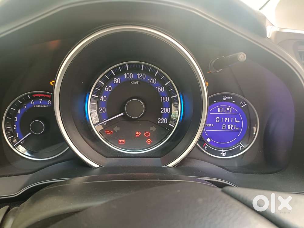 Honda Brio 2011-2013 V Mt, 2012, Petrol