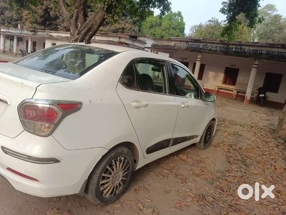 Hyundai Xcent 2015 Diesel 81000 Km Driven Urgent Sale