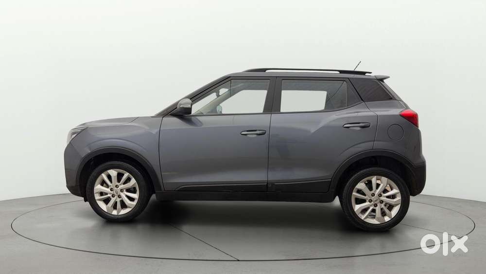 Mahindra Xuv300 W8, 2021, Petrol