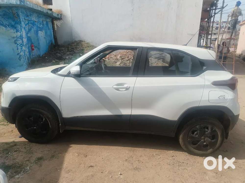 Tata Punch 2025 Petrol Well Maintained