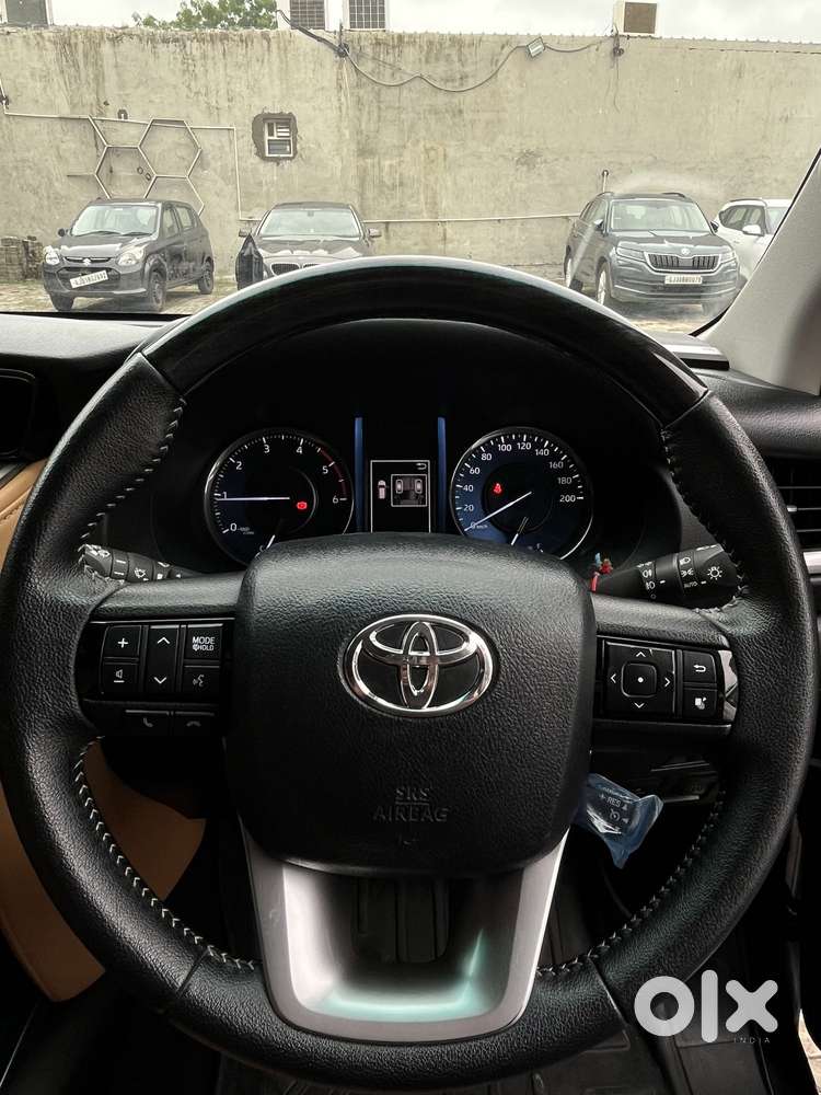 Toyota Fortuner 4x4 Mt 2.8 Diesel, 2025, Diesel