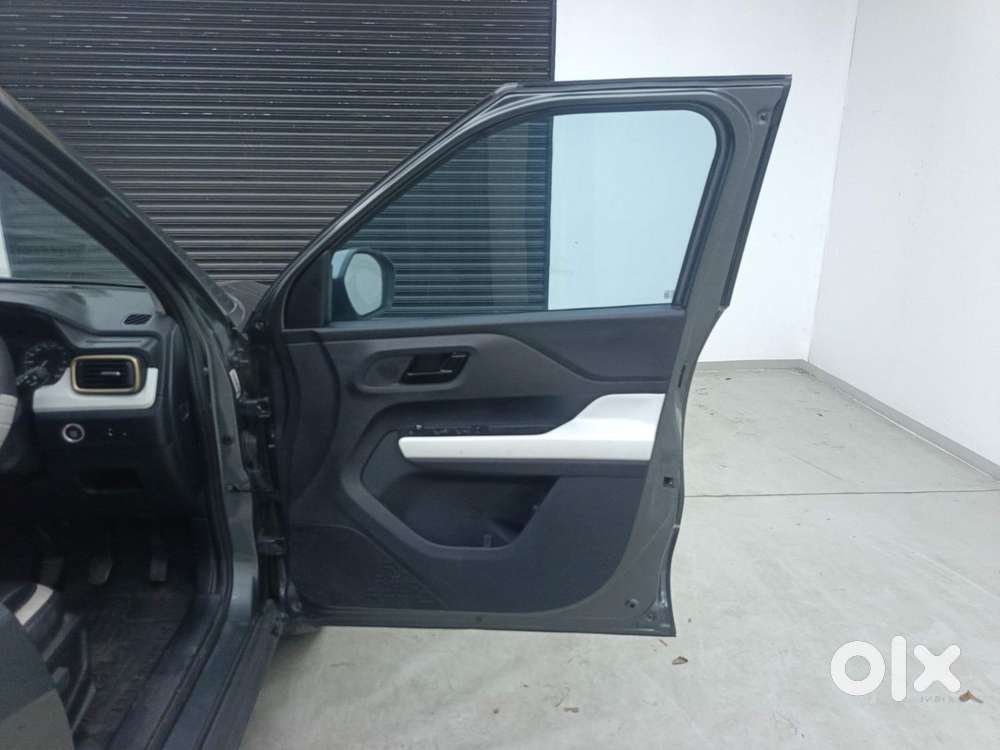 Tata Punch Accomplished, 2023, Petrol