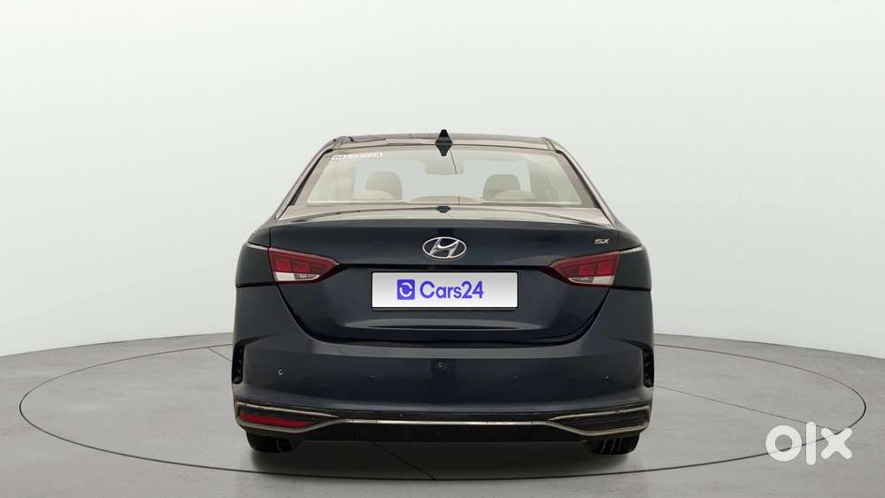 Hyundai Verna 1.5 Sx Vtvt Ivt, 2021, Petrol