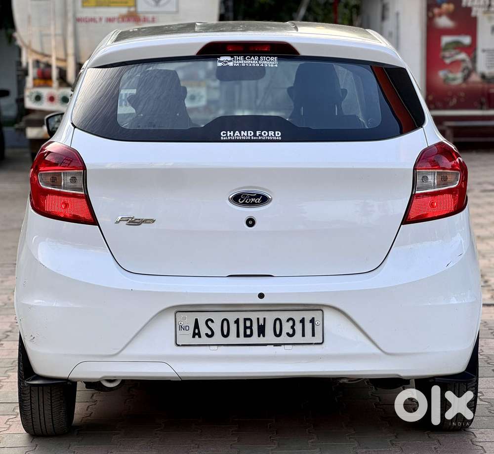 Ford Figo 1.2p Trend Mt, 2015, Petrol