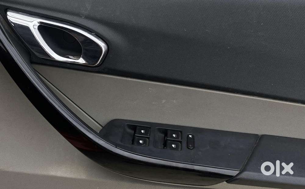 Tata Tiago 1.2 Revotron Xz, 2016, Petrol
