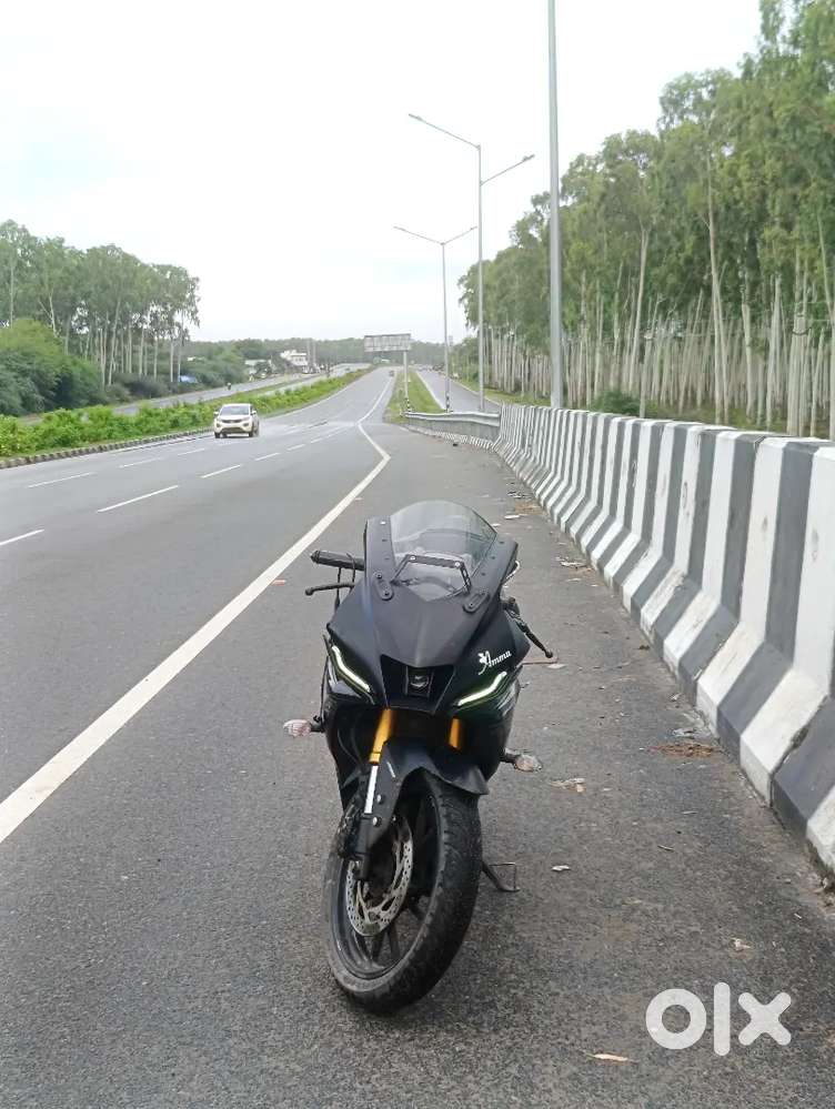 Yamaha R15 V4 2022