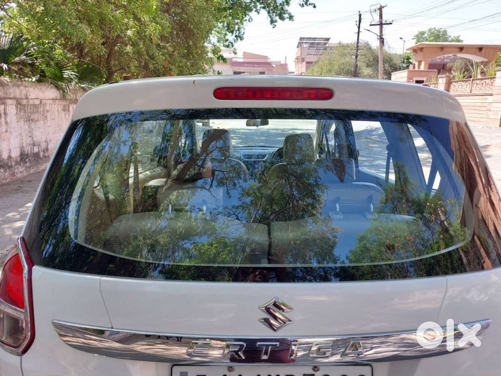 Maruti Suzuki Ertiga Vdi Shvs, 2015, Diesel