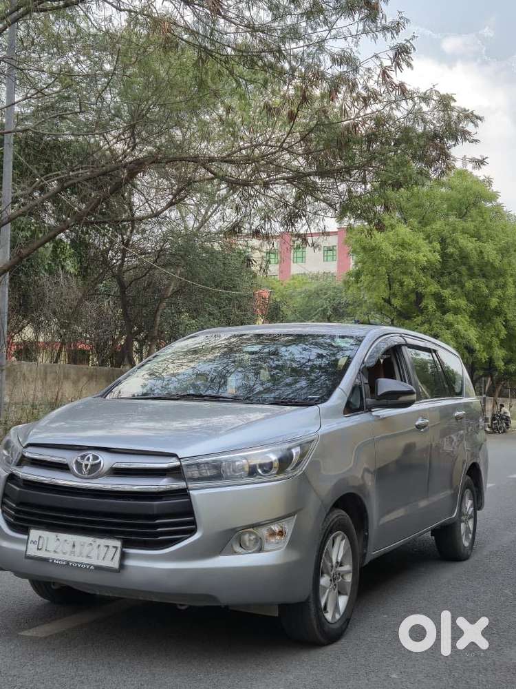 Toyota Innova Crysta 2.7 Vx Mt, 2017, Diesel