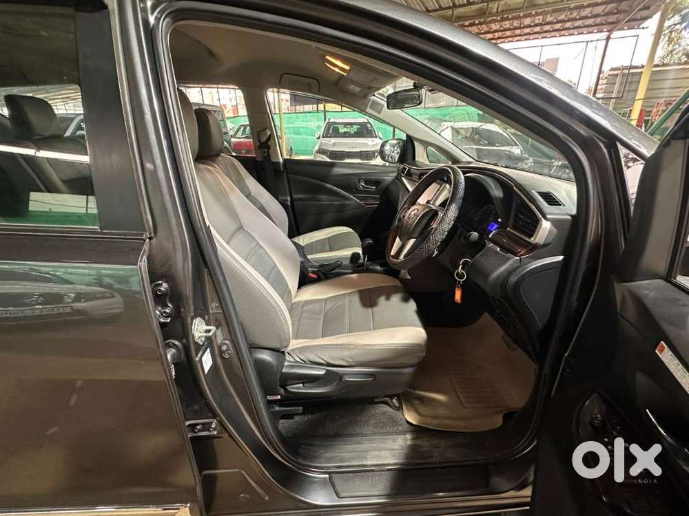 Toyota Innova Crysta [2020-ongoing] 2.4 Gx At 7 Str, 2021, Diesel