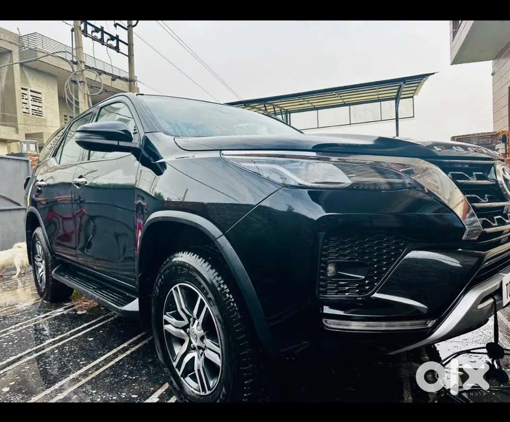 Toyota Fortuner 2024 Diesel 28000 Km Driven