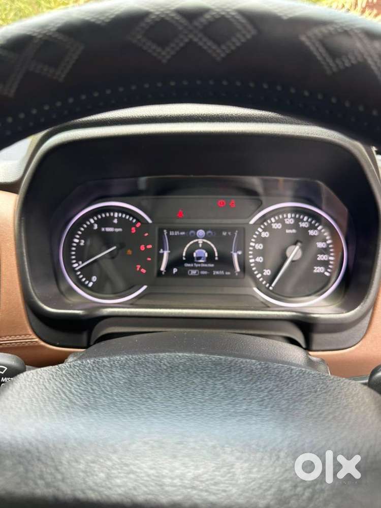 Mahindra Scorpio N Automatic Pb09