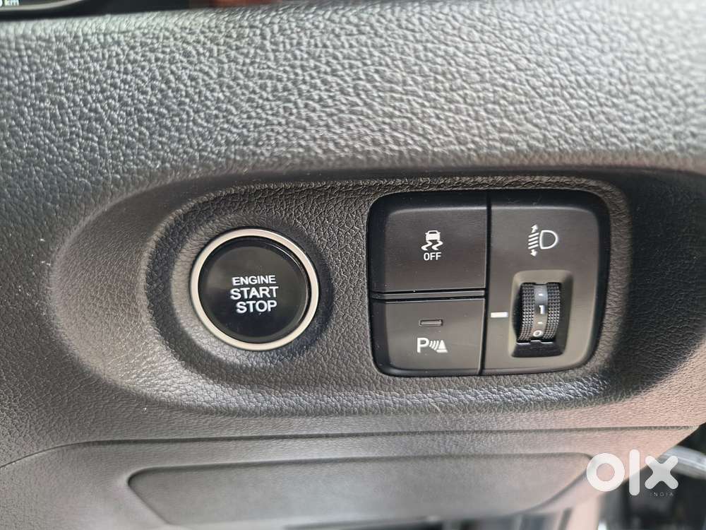 Hyundai Alcazar 1.5 Signature Diesel Mt 6 Str, 2022, Diesel