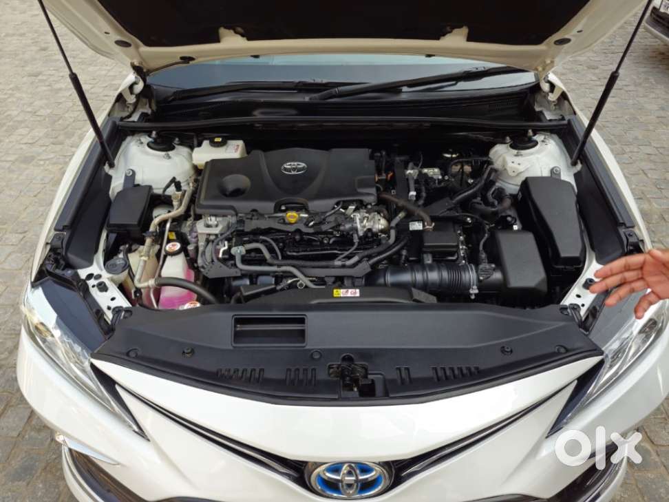 Toyota Camry Hybrid, 2024, Petrol