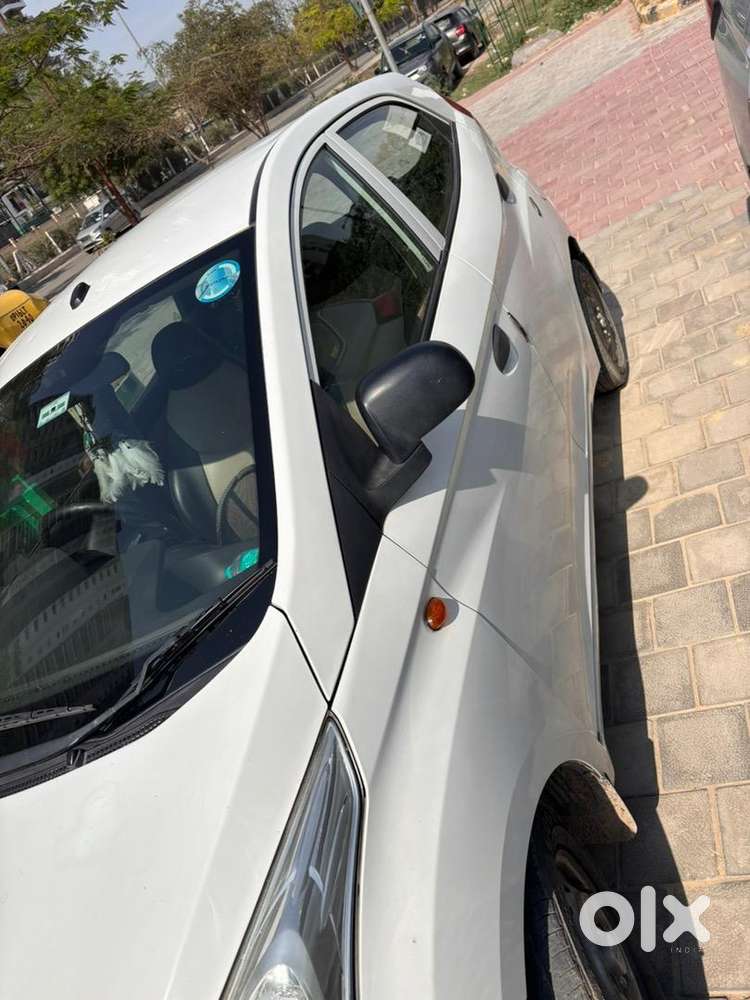 Hyundai Eon 2016 Petrol Well Maintained